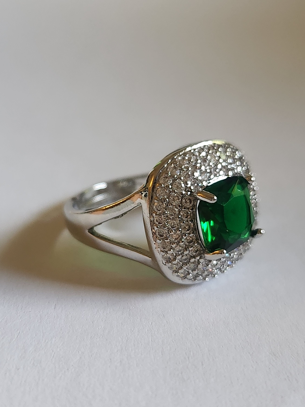 New 925 Silver Cushion Cut Emerald Diamond Adjustable Ring - Picture 3 of 13